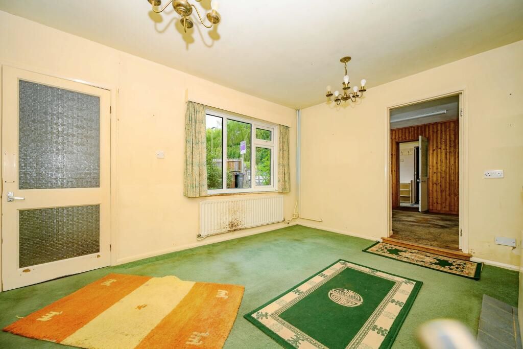 315 Luton Road, Harpenden, Hertfordshire, AL5 3LW