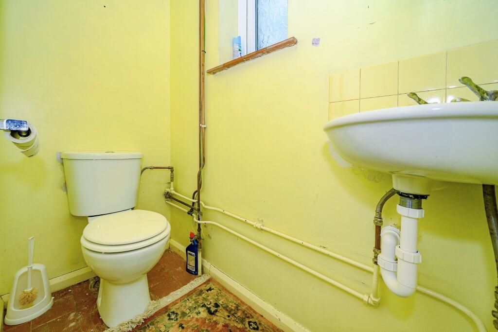 315 Luton Road, Harpenden, Hertfordshire, AL5 3LW