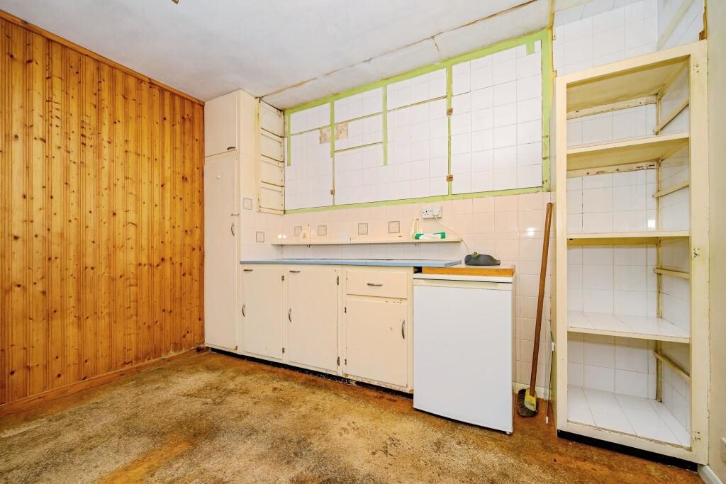 315 Luton Road, Harpenden, Hertfordshire, AL5 3LW