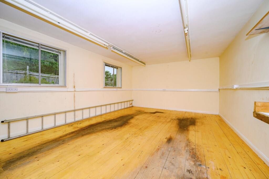 315 Luton Road, Harpenden, Hertfordshire, AL5 3LW