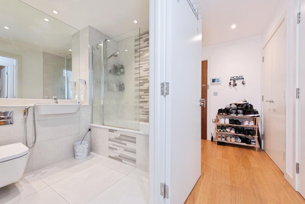 54 Bravey House 5 Samara Drive, Southall, Middlesex, UB1 1FN