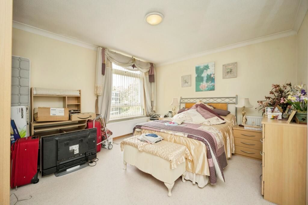 Flat 8 Garnet Court, Chelmscote Road, Solihull, West Midlands, B92 8DA