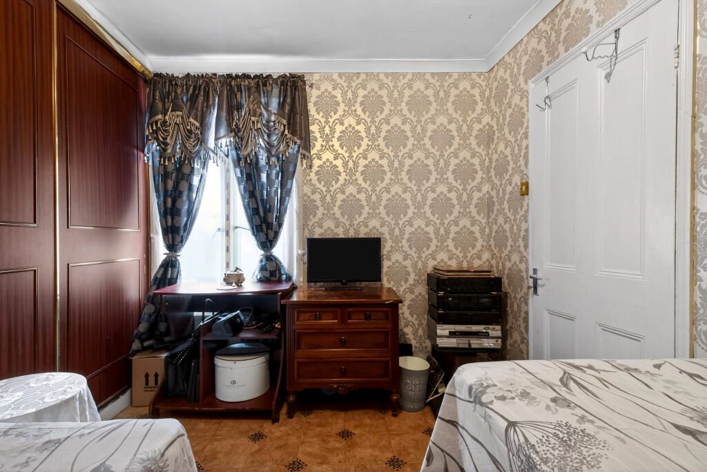 Lot Image