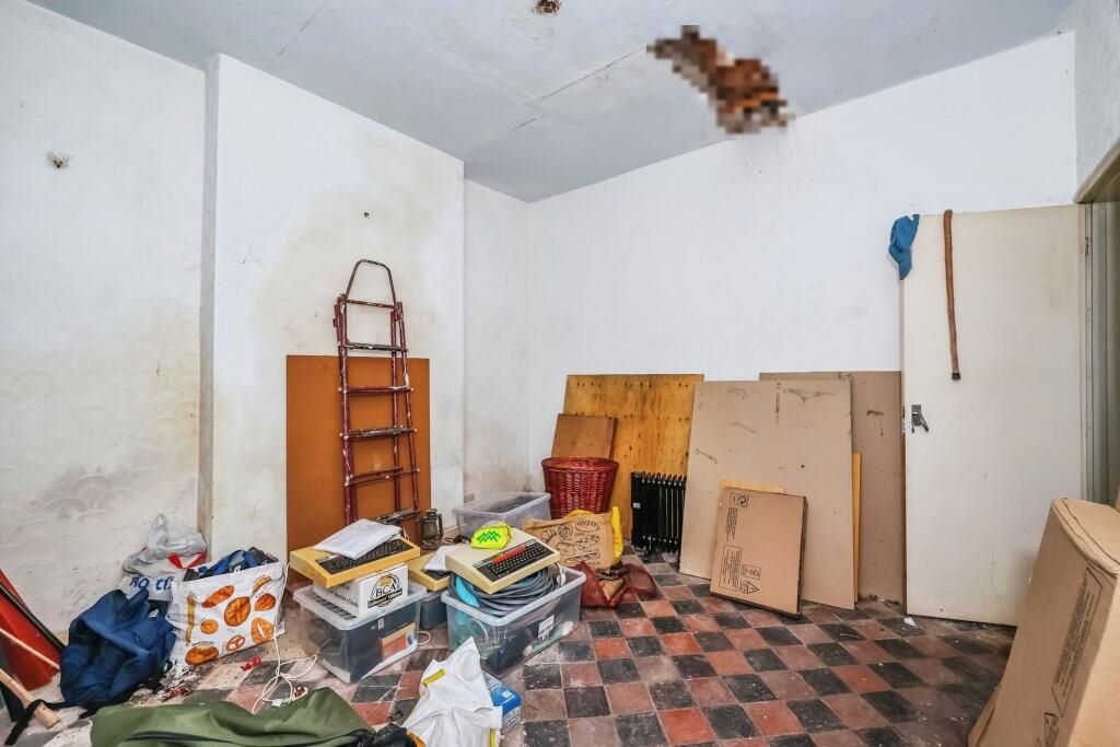 Lot Image