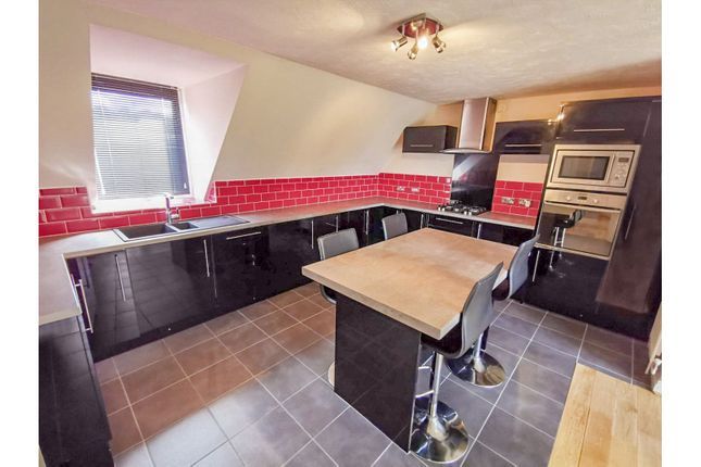 Warnford Court, 5 Archers Road, SOUTHAMPTON, Hampshire, SO15 2LQ - Online Auctions