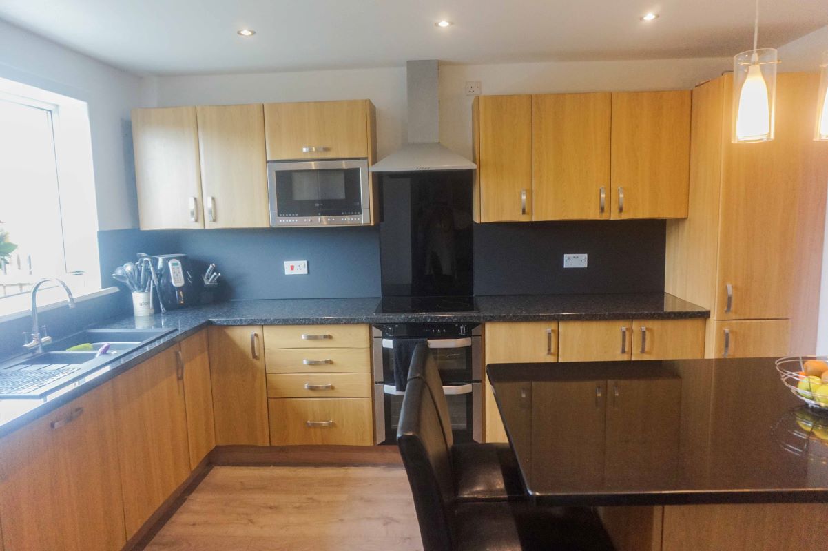 FOCHABERS, Morayshire, IV32 7LA - Online Auctions