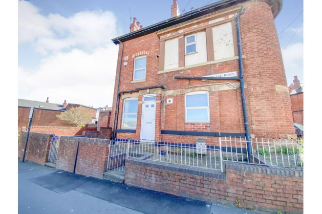 48 Woodhead Road, SHEFFIELD, South Yorkshire, S2 4TD