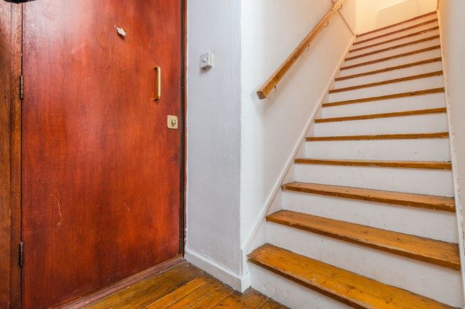 45 Park Court, LONDON, SW11 4LD