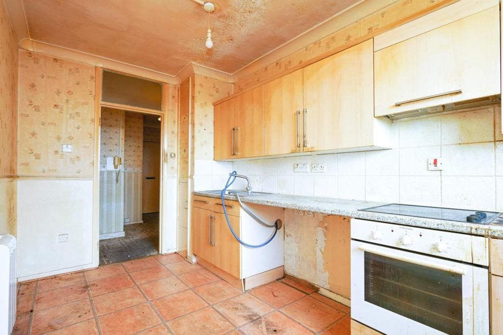 42 Burnsall Croft, LEEDS, West Yorkshire, LS12 3LJ