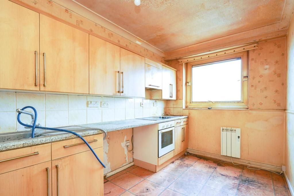 42 Burnsall Croft, LEEDS, West Yorkshire, LS12 3LJ