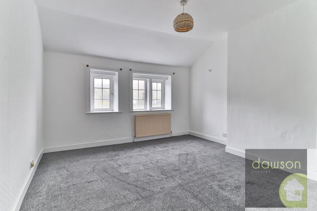 28 Dewsbury Road, Elland, West Yorkshire, HX5 9JU