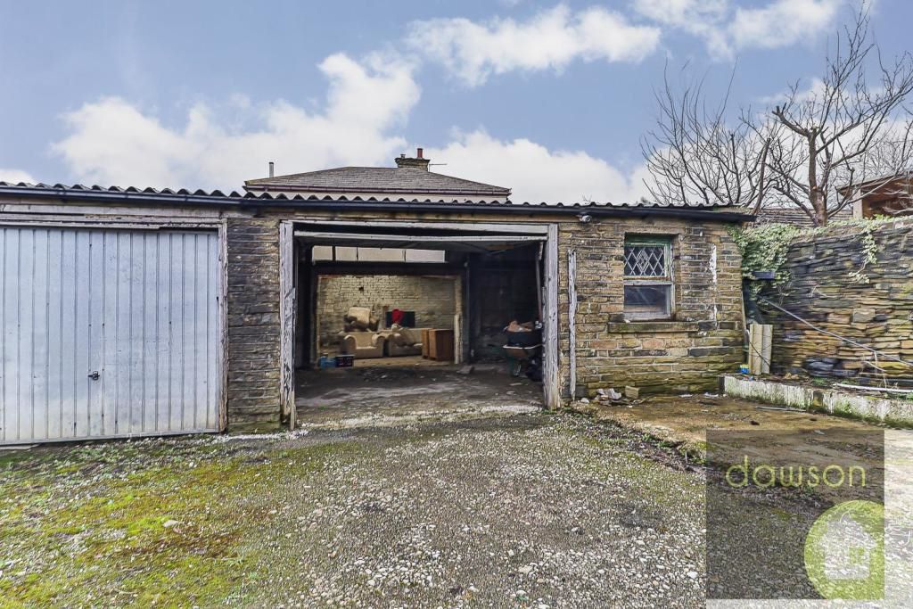 28 Dewsbury Road, Elland, West Yorkshire, HX5 9JU