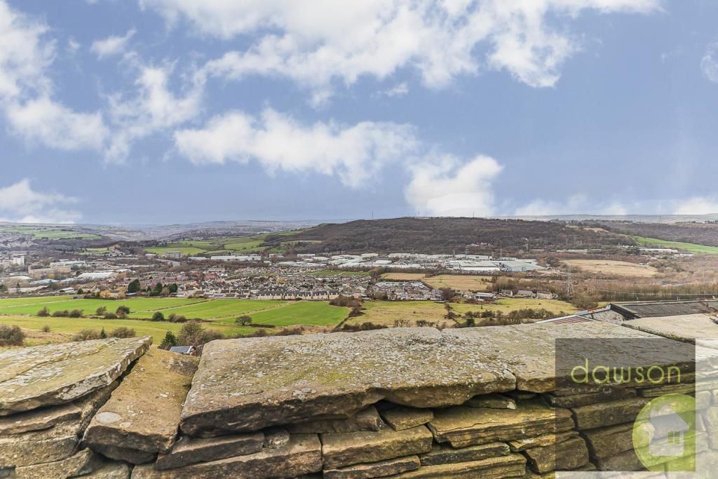 28 Dewsbury Road, Elland, West Yorkshire, HX5 9JU