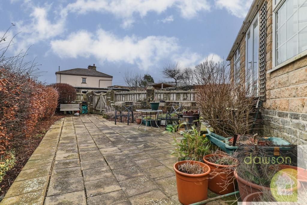 28 Dewsbury Road, Elland, West Yorkshire, HX5 9JU