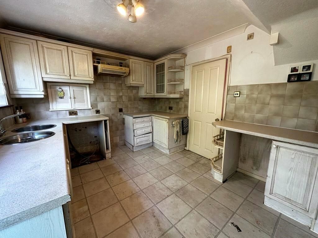 8 The Mews Witham Way, Rochester, Kent, ME2 2DR