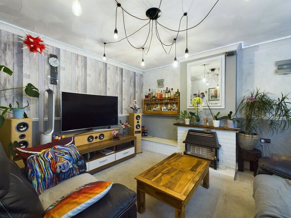 4 St. Michaels Road, Grimsby, South Humberside, DN34 5SH