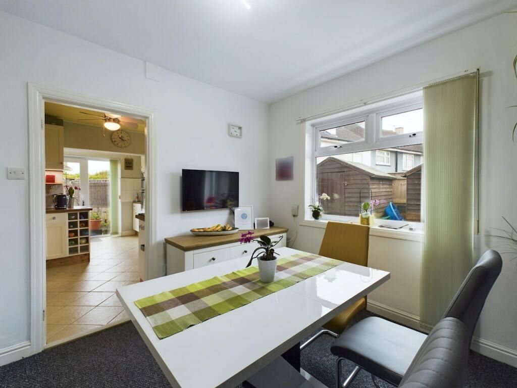 4 St. Michaels Road, Grimsby, South Humberside, DN34 5SH