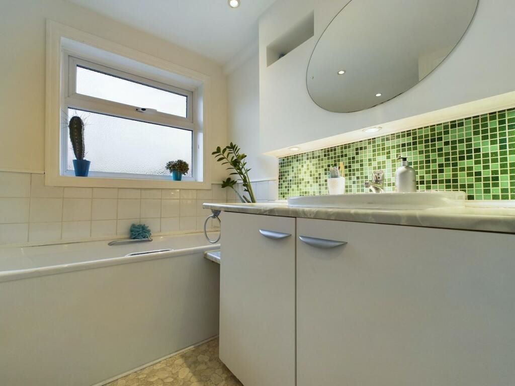 4 St. Michaels Road, Grimsby, South Humberside, DN34 5SH