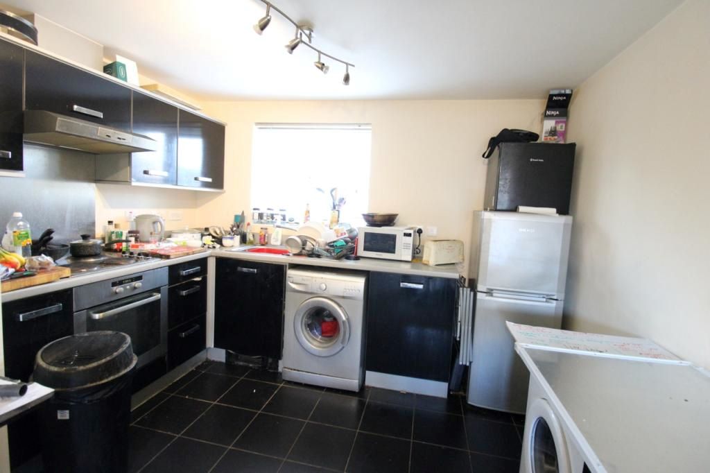 20 Caesar Road North Hykeham, Lincoln, Lincolnshire, LN6 9FN