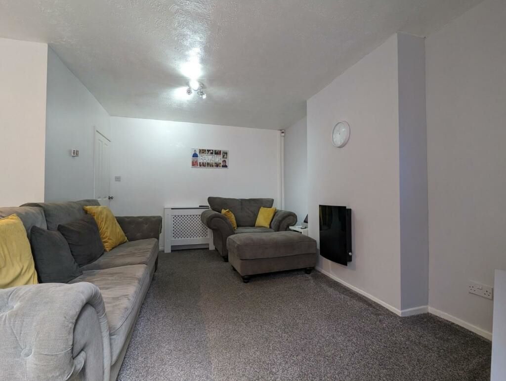 2 Picton Close, Salford, Lancashire, M3 6BE