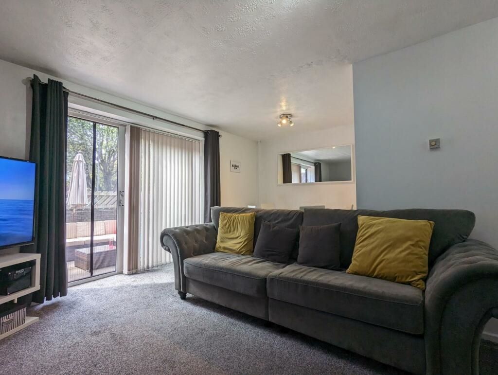 2 Picton Close, Salford, Lancashire, M3 6BE