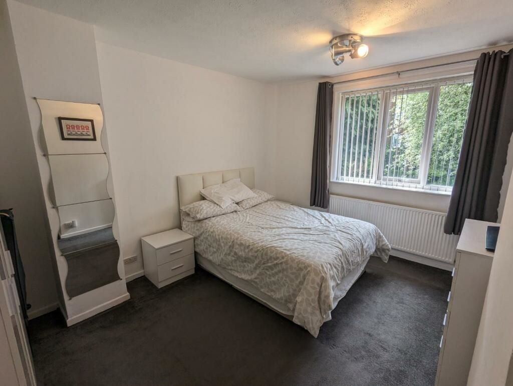 2 Picton Close, Salford, Lancashire, M3 6BE