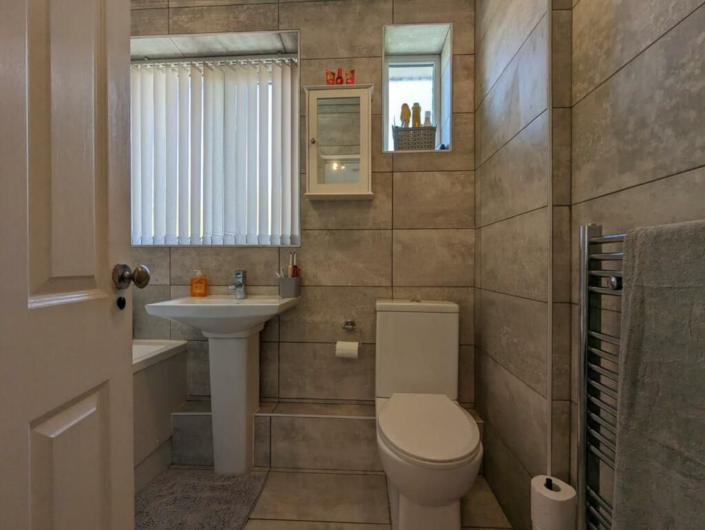 2 Picton Close, Salford, Lancashire, M3 6BE