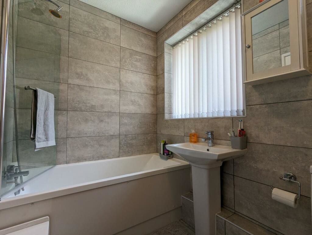 2 Picton Close, Salford, Lancashire, M3 6BE