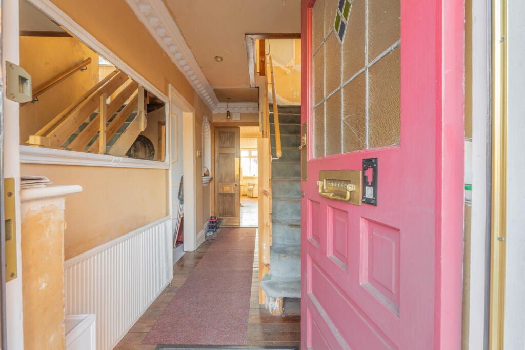 39 Norton Lane Wythall, Birmingham, West Midlands, B47 6HA