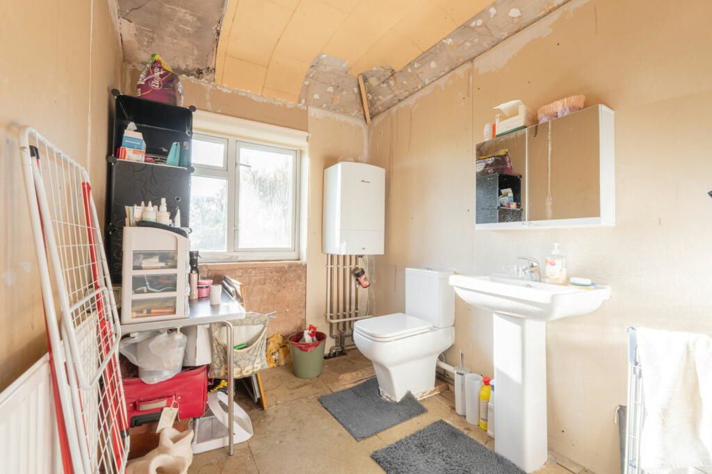 39 Norton Lane Wythall, Birmingham, West Midlands, B47 6HA