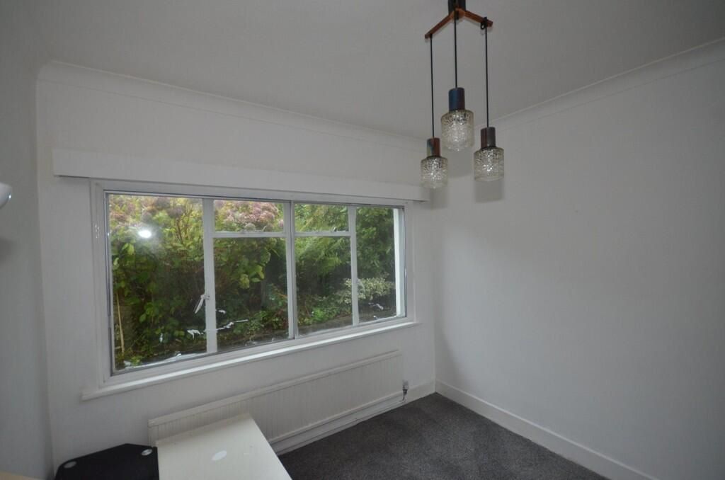 12 Maeshendre Waunfawr, Aberystwyth, Dyfed, SY23 3PR