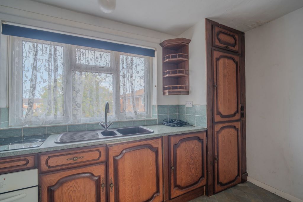 25 Gosford Walk, Solihull, West Midlands, B92 8TA