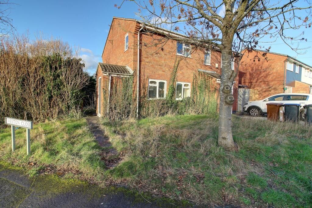 86 Roston Drive, Hinckley, Leicestershire, LE10 0XP