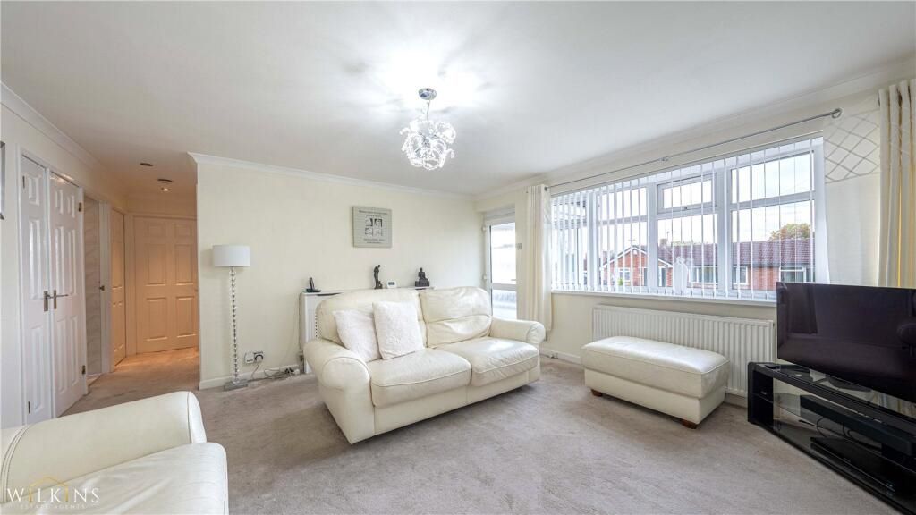 16 Hothersall Drive, Sutton Coldfield, West Midlands, B73 5RW