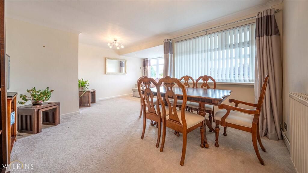 16 Hothersall Drive, Sutton Coldfield, West Midlands, B73 5RW