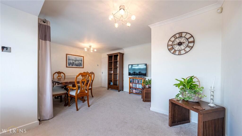 16 Hothersall Drive, Sutton Coldfield, West Midlands, B73 5RW