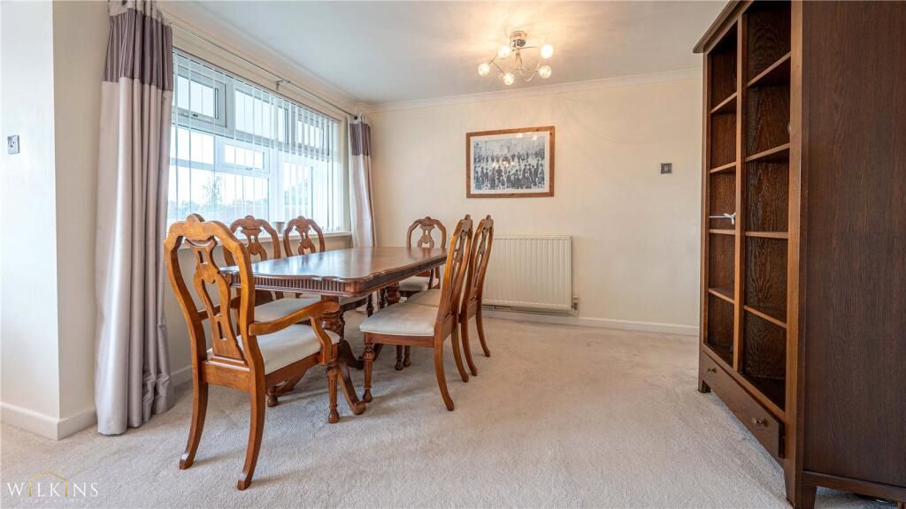 16 Hothersall Drive, Sutton Coldfield, West Midlands, B73 5RW