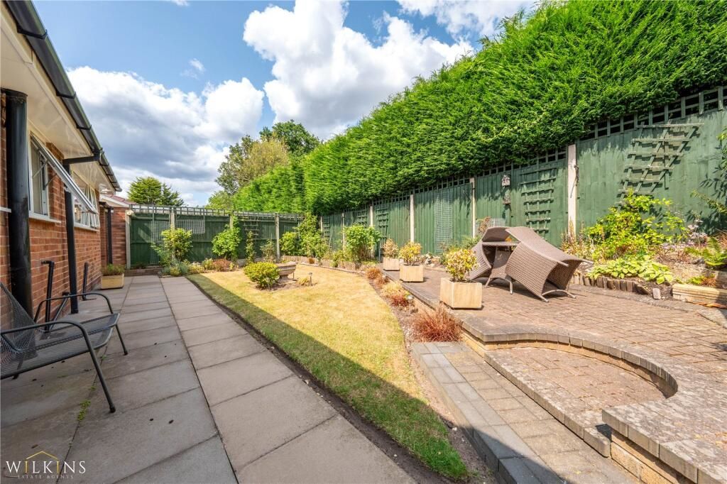 16 Hothersall Drive, Sutton Coldfield, West Midlands, B73 5RW