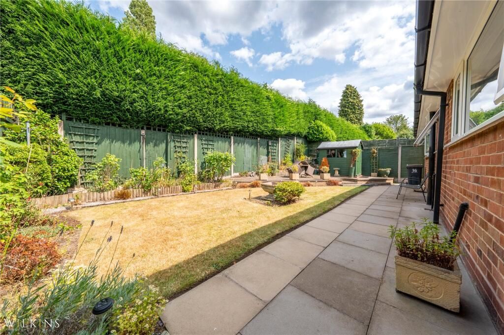 16 Hothersall Drive, Sutton Coldfield, West Midlands, B73 5RW
