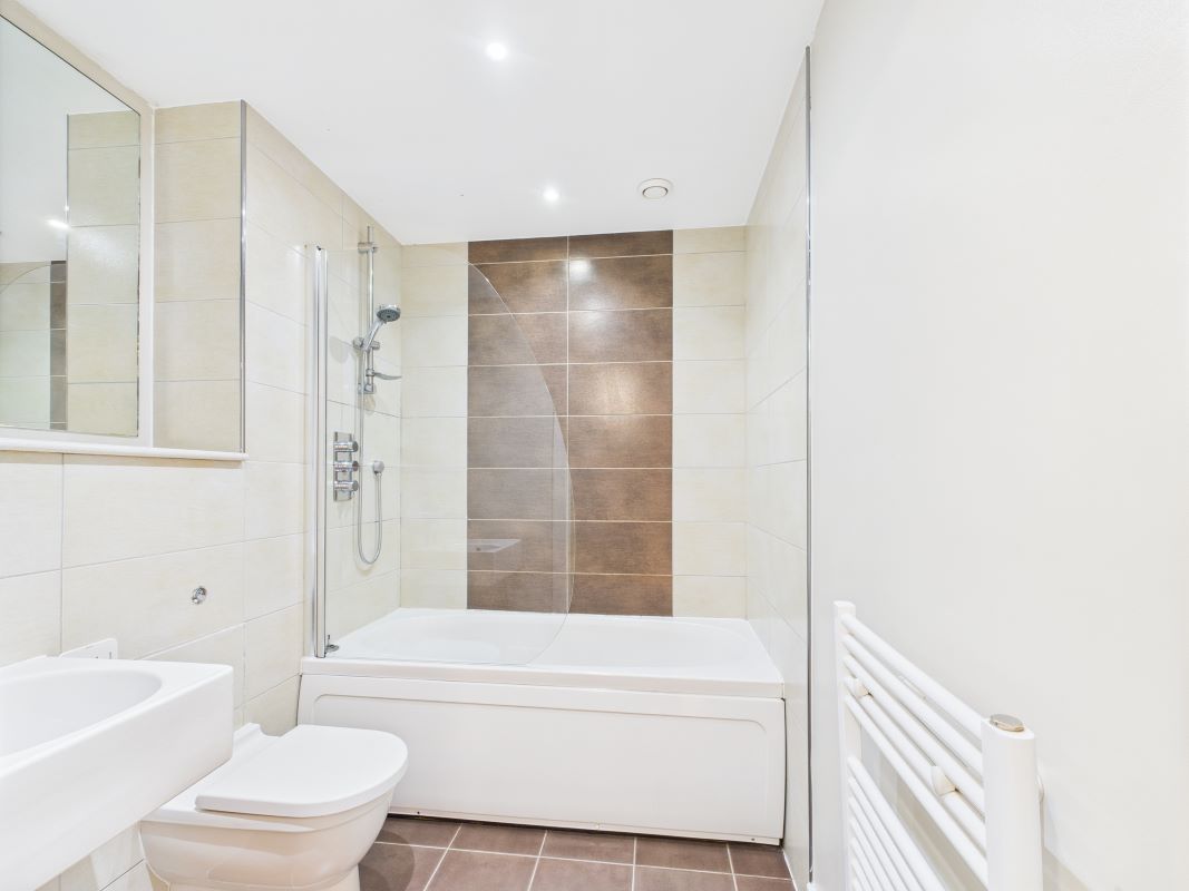 41 Essex Street, Birmingham, West Midlands, B5 4TT - Online Auctions