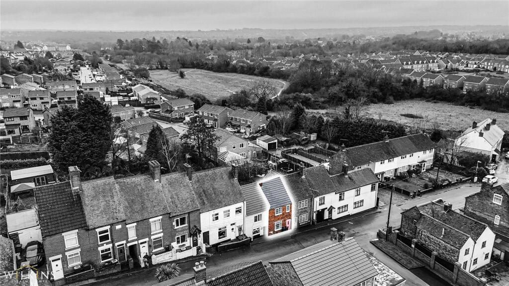 67 Chancery Lane, Nuneaton, Warwickshire, CV10 0PD