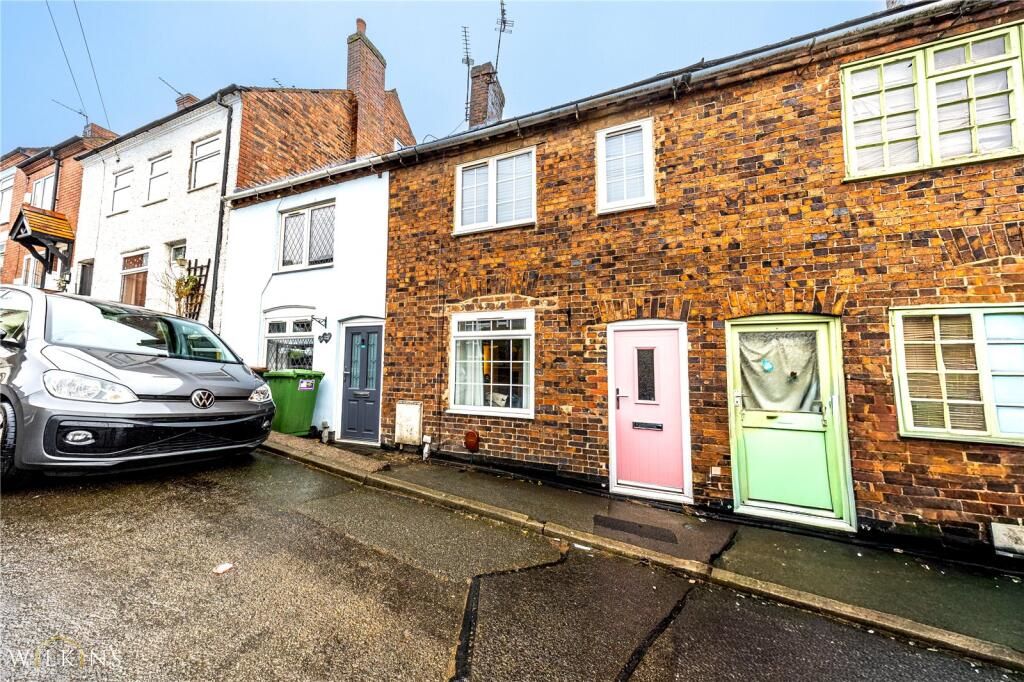 67 Chancery Lane, Nuneaton, Warwickshire, CV10 0PD