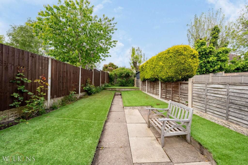 6 Meldrum Road, Nuneaton, Warwickshire, CV10 8HS