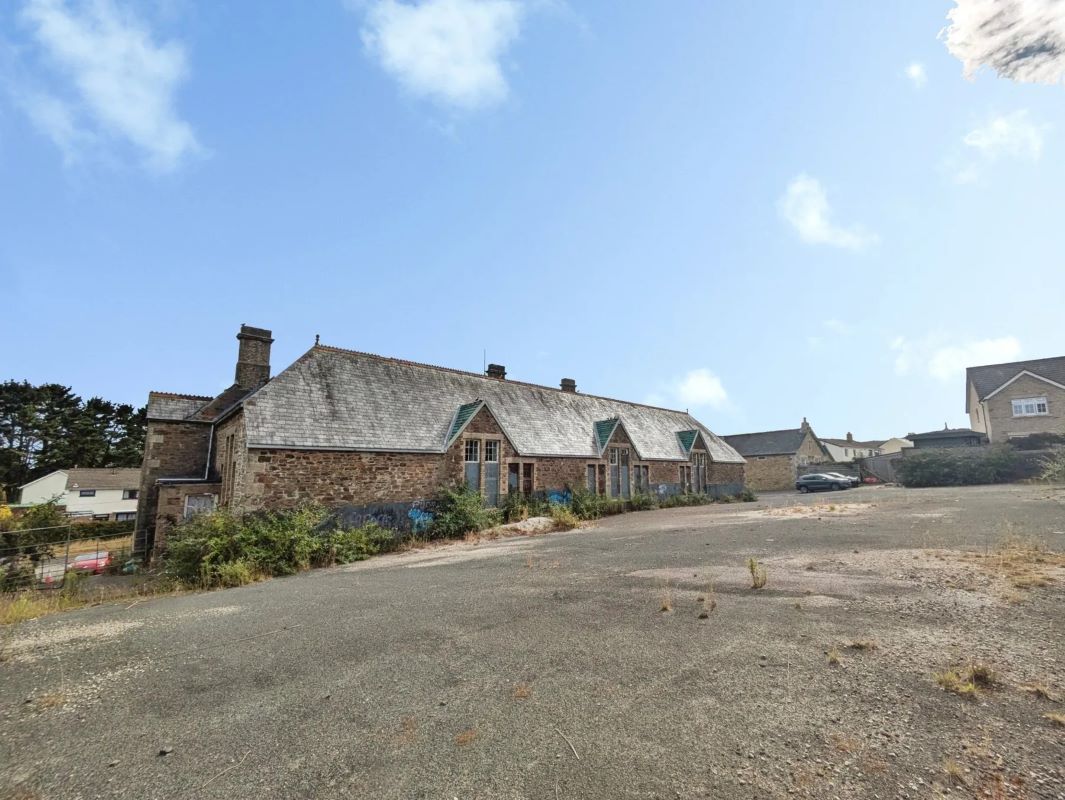 Lot Image