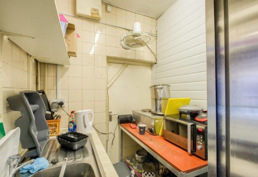 22 Market Place, Wednesbury, West Midlands, WS10 7AY - Online Auctions