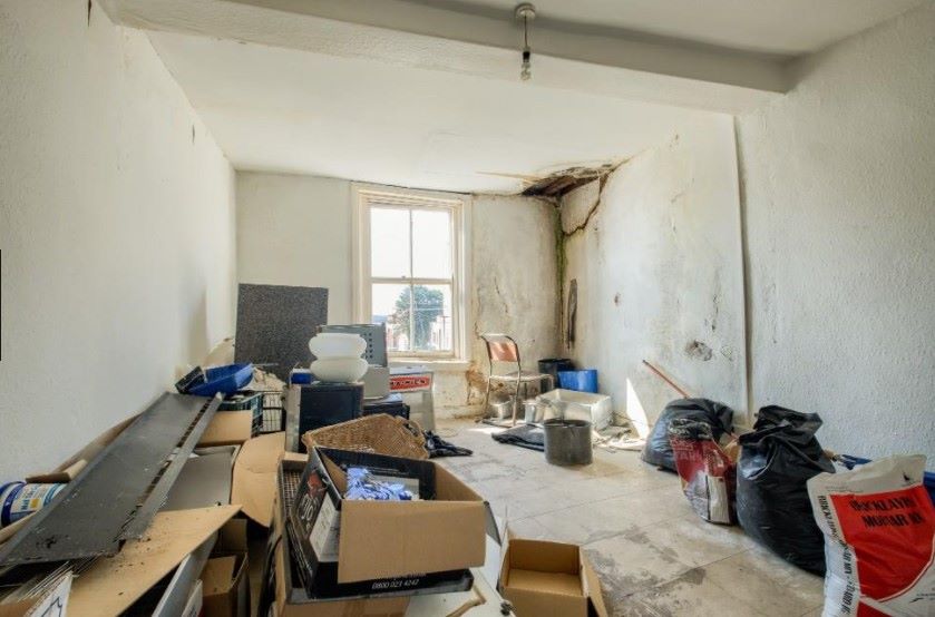 22 Market Place, Wednesbury, West Midlands, WS10 7AY - Online Auctions