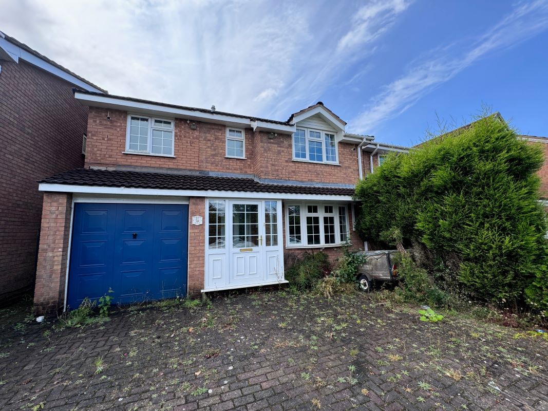 65 Avill Hockley, Tamworth, Staffordshire, B77 5QF
