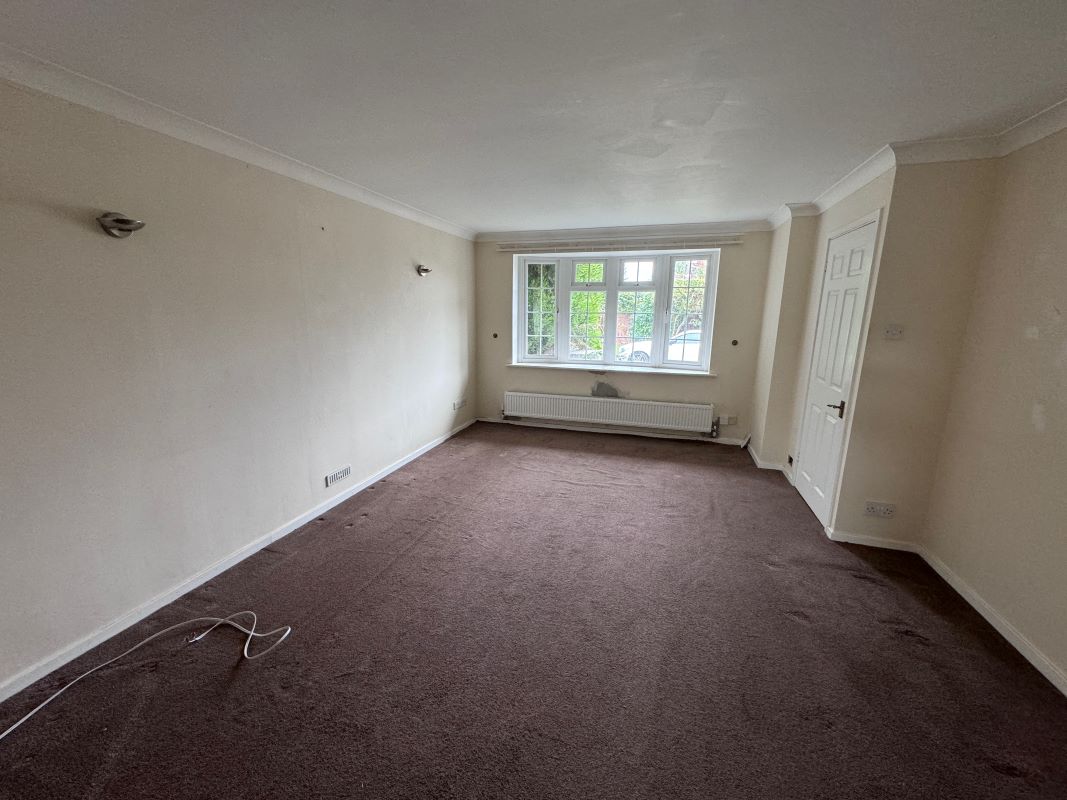 65 Avill Hockley, Tamworth, Staffordshire, B77 5QF