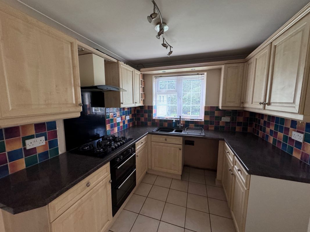 65 Avill Hockley, Tamworth, Staffordshire, B77 5QF