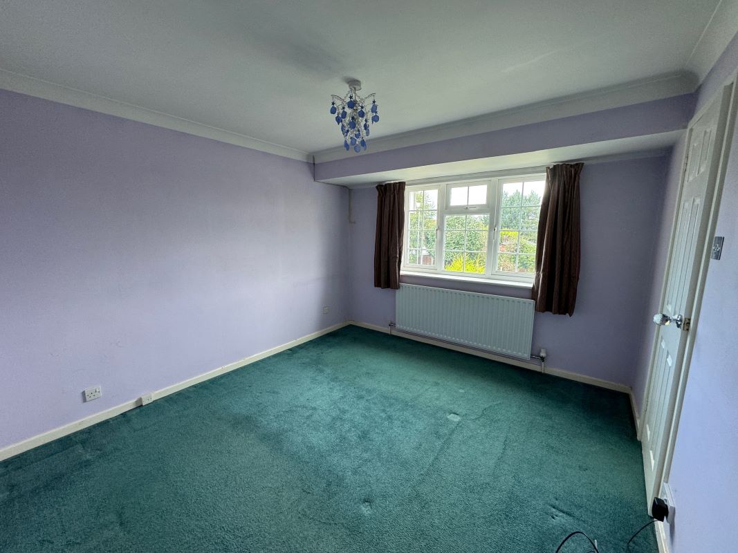 65 Avill Hockley, Tamworth, Staffordshire, B77 5QF